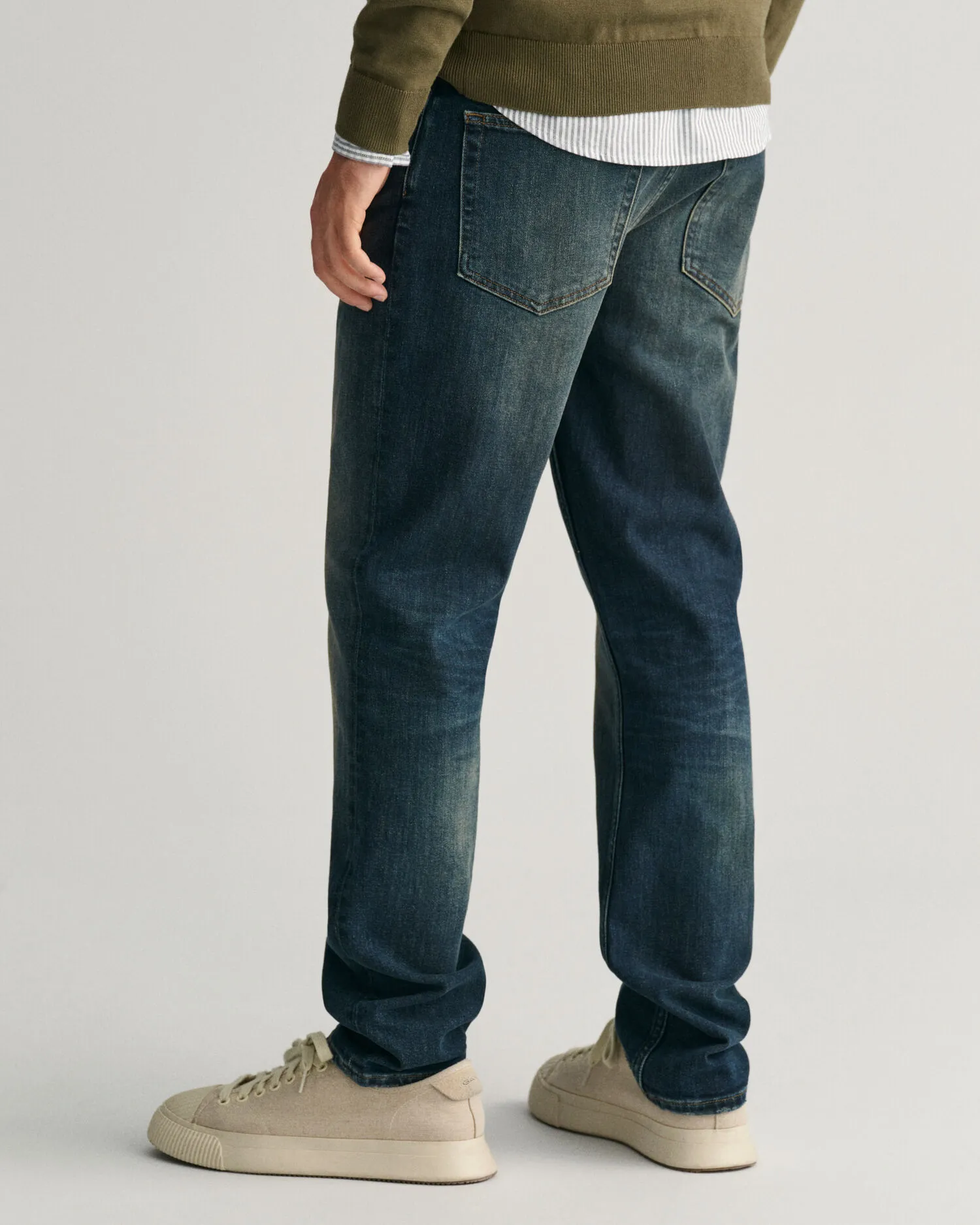Slim Fit Archive Wash jeans