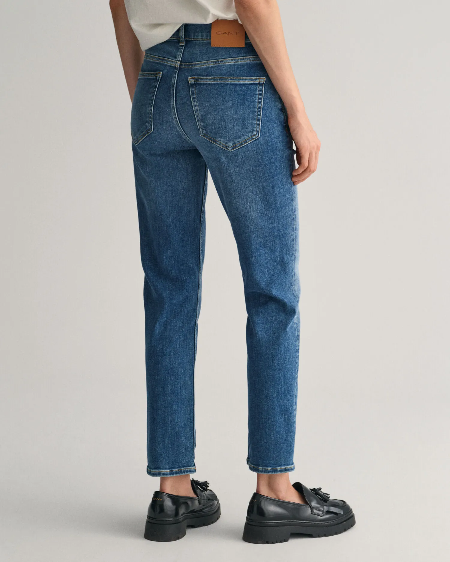 Slim Fit cropped jeans
